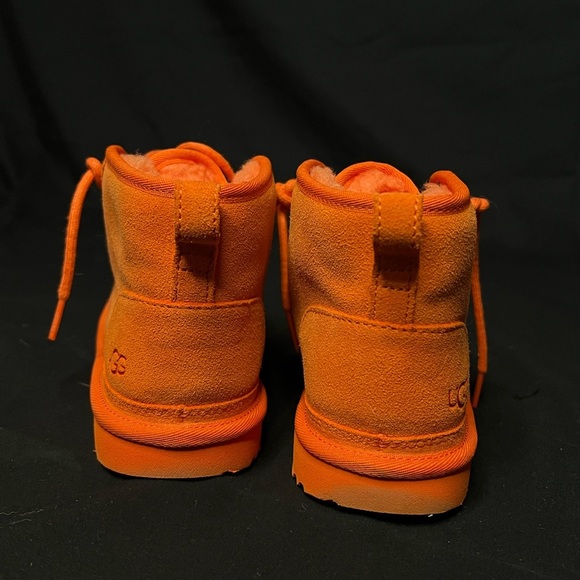 UGG Kids Neumel II Boot Orange Suede - Picture 5 of 9